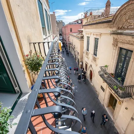 Kapitano Apartamento Taormina